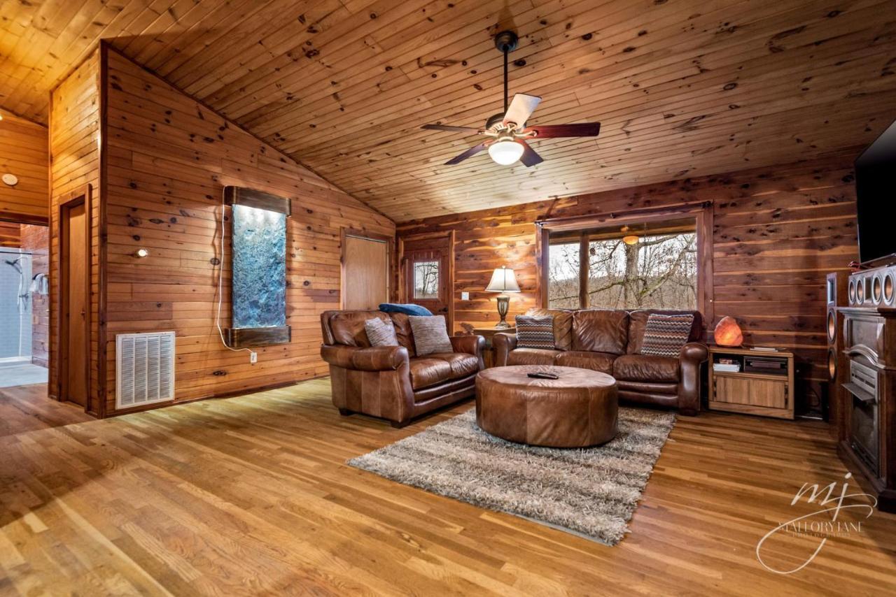 Fly Away Cabin- Modern, Serene, And Convenient Compton Екстер'єр фото